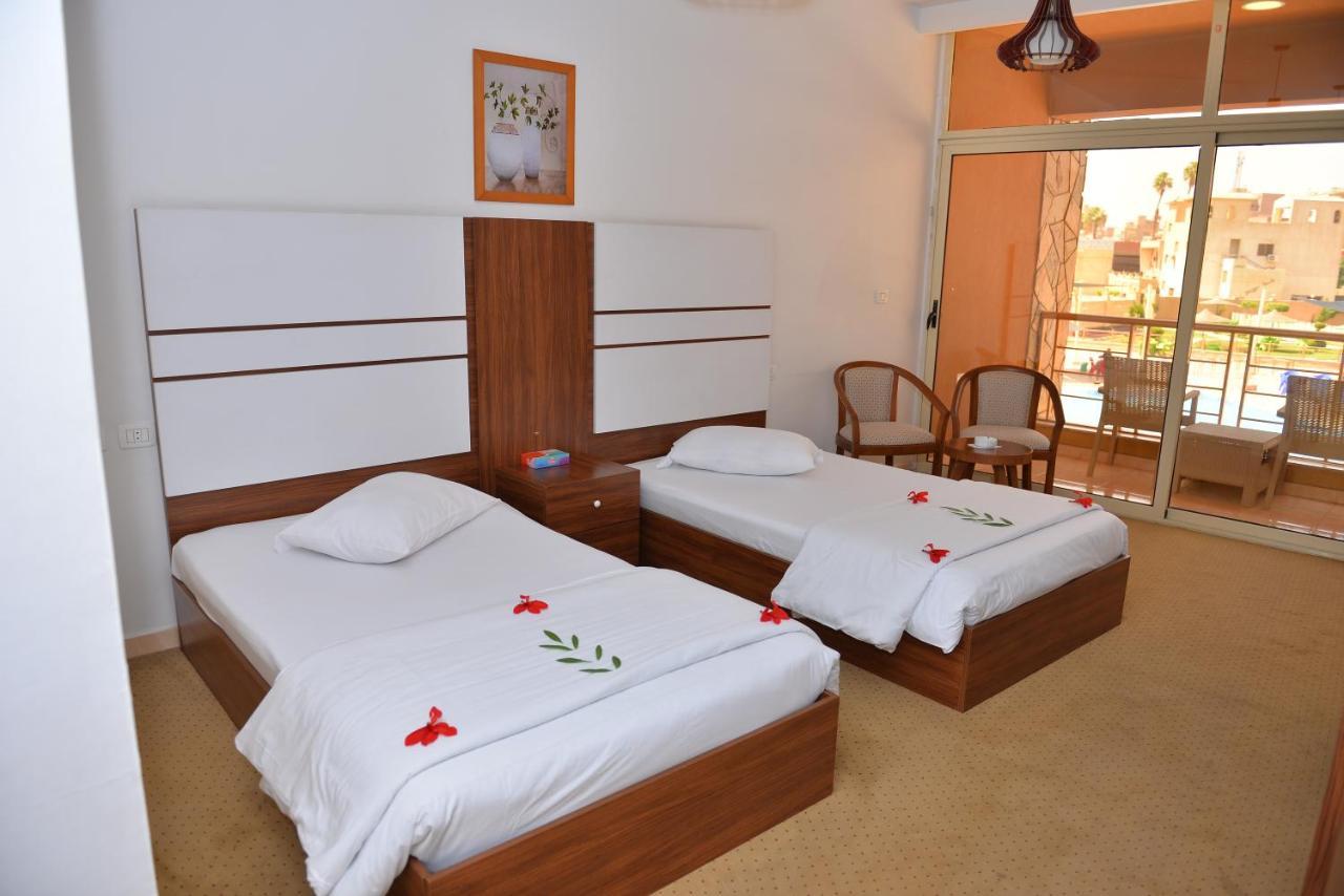 Jewel Inn Beni Suef Buitenkant foto