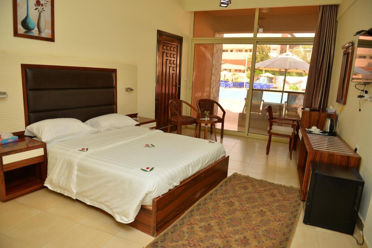 Jewel Inn Beni Suef Buitenkant foto