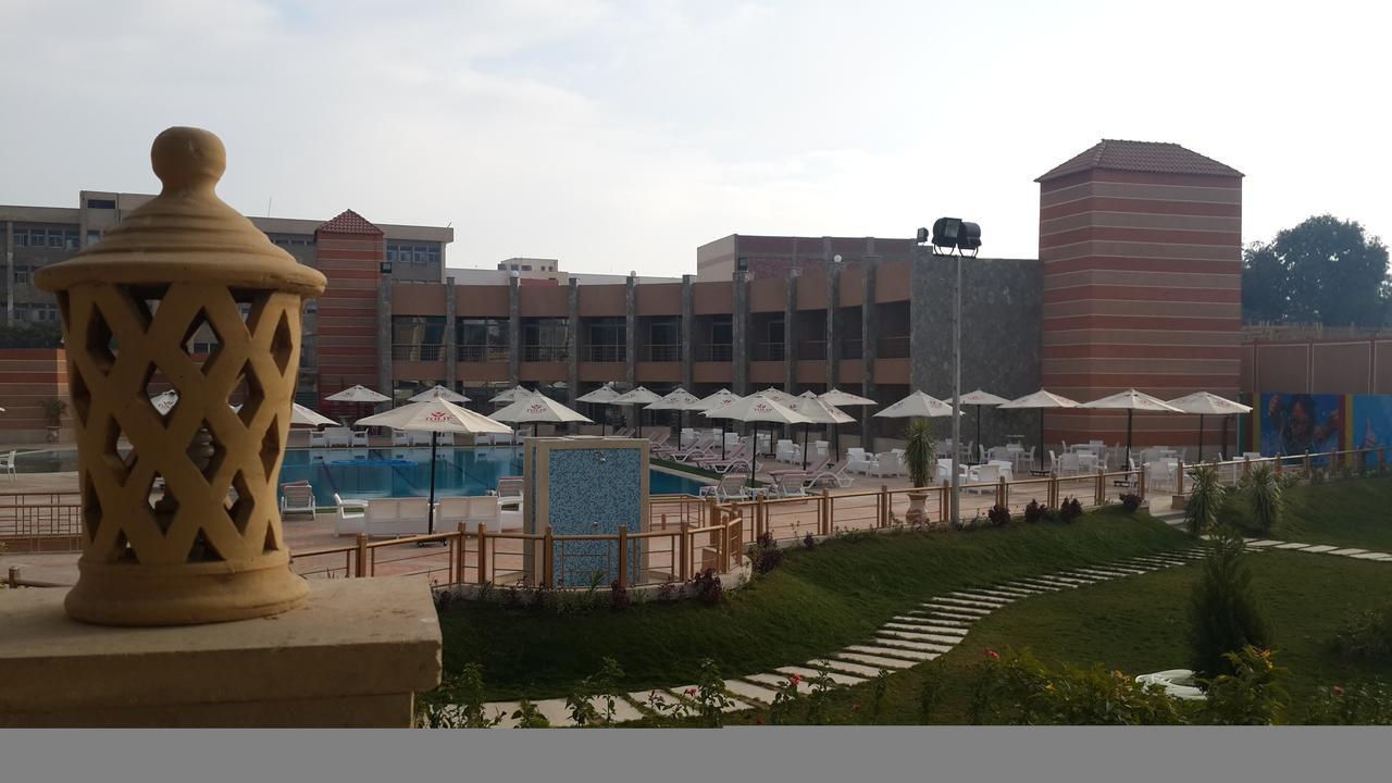 Jewel Inn Beni Suef Buitenkant foto